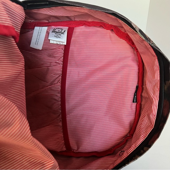 Herschel Backpack: Tropical Print - Picture 6 of 16